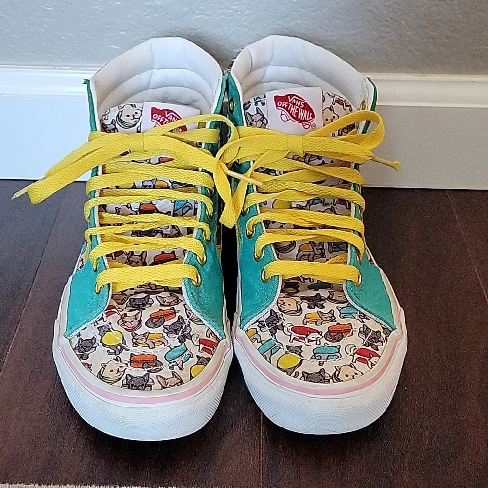 Custom vans - Picture 2 of 7